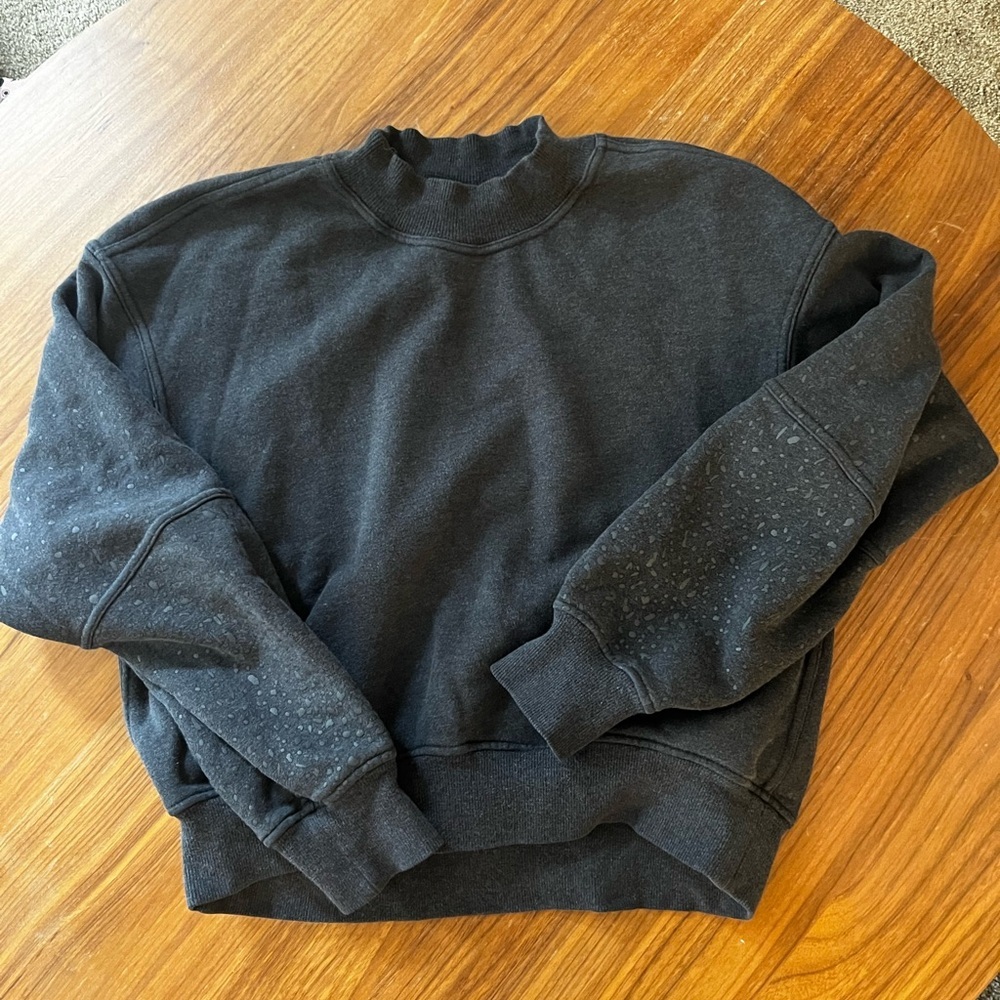 Lululemon & Soul cycle to the beat sweatshirt
